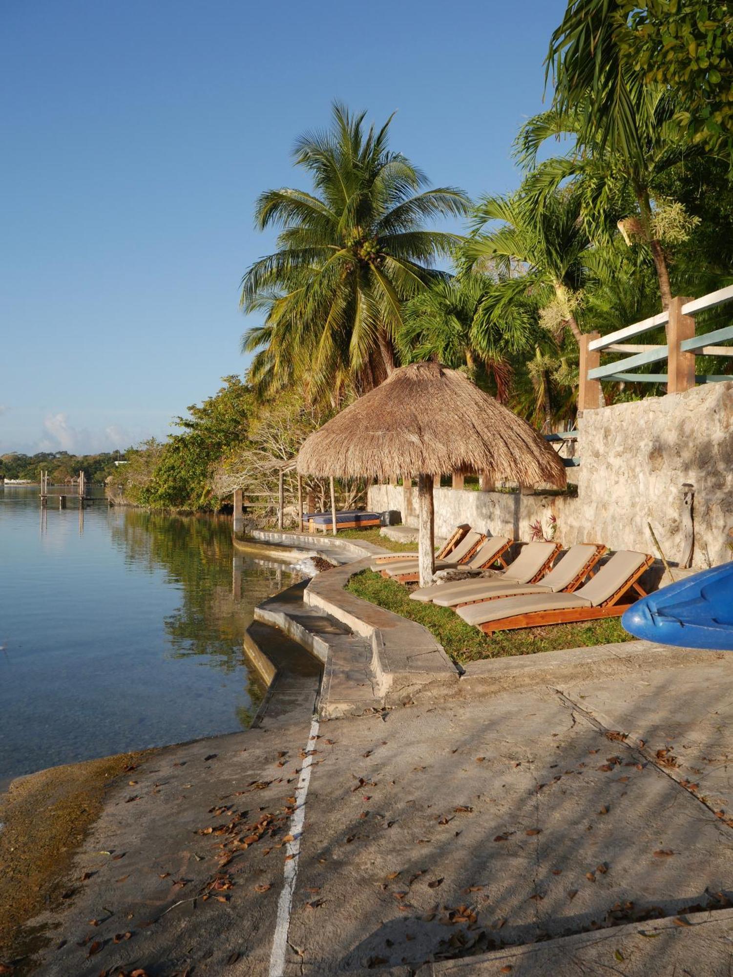 Villa Santuario Lake Front Oasis Bacalar Exteriér fotografie
